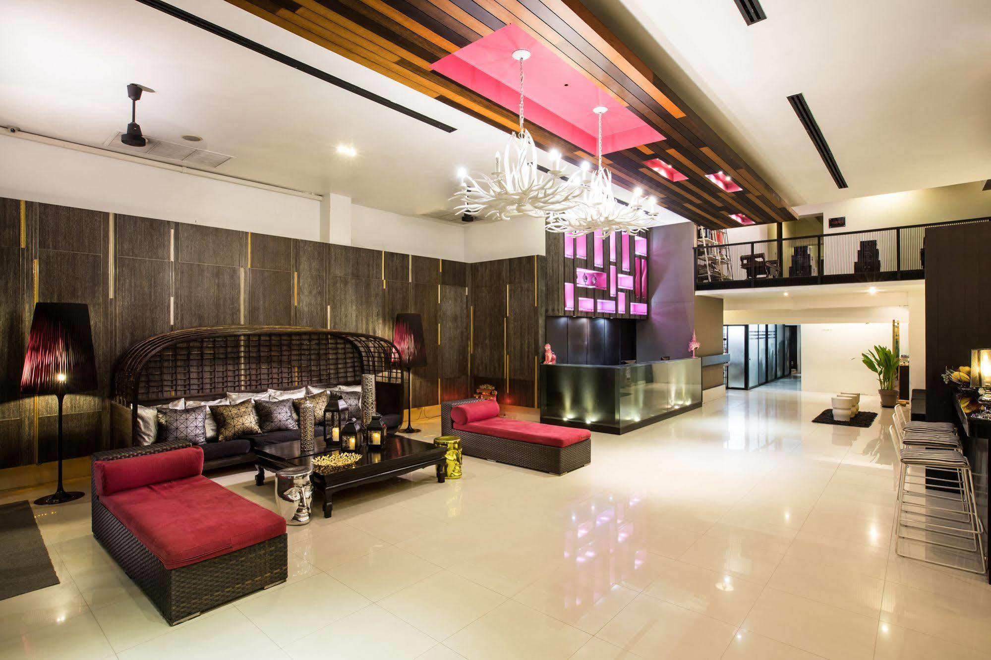 Navinda Chiangmai Hotel Chiang Mai Buitenkant foto